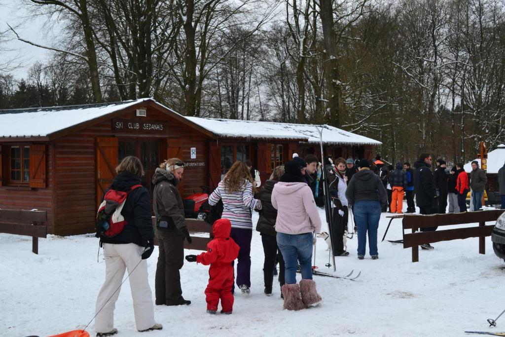 Gite La Gernelle Bouillon Exterior foto